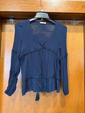 Boutique long sleeve shirt